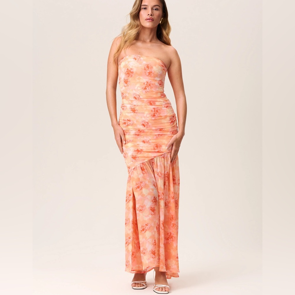 Adoore Limoges dress in peach